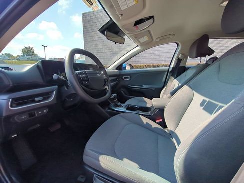 Used 2025 Kia K4 FWD image 15