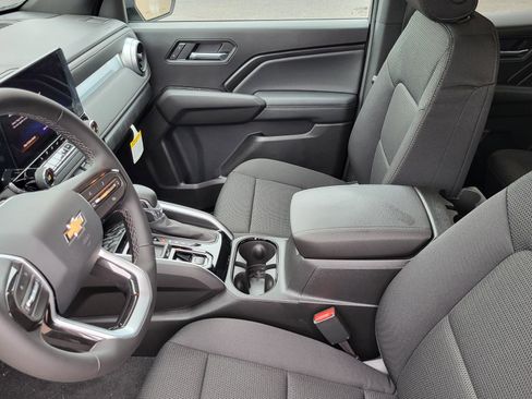 New 2026 Chevrolet Colorado LT RWD image 18