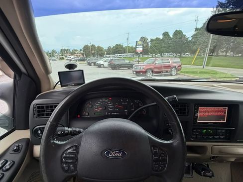 Used 2005 Ford Excursion Eddie Bauer AWD/4WD image 49