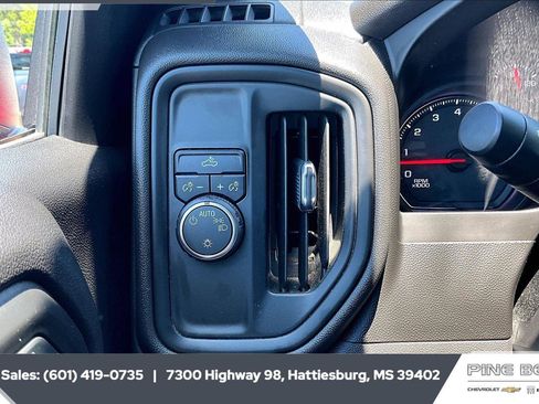 Used 2019 Chevrolet Silverado 1500 Custom w/ Custom Convenience Package RWD image 23