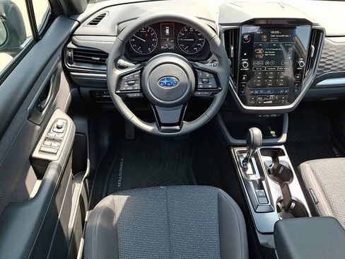 Used 2026 Subaru Forester Premium AWD/4WD image 12