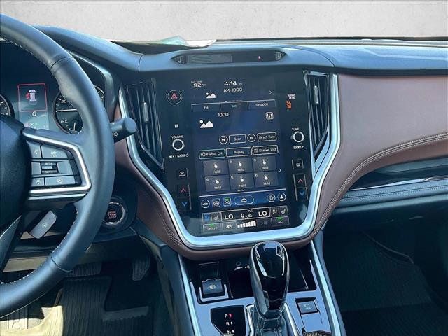 Used 2025 Subaru Outback Touring AWD/4WD image 8