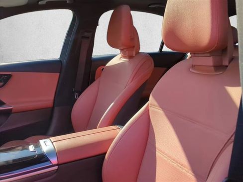 Used 2023 Mercedes-Benz C 300 Sedan image 12