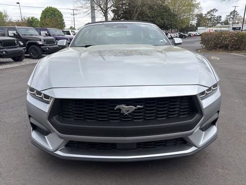 Used 2024 Ford Mustang Premium image 2