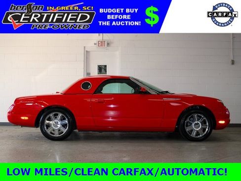 Used 2005 Ford Thunderbird image 1