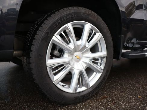 Used 2023 Chevrolet Silverado 1500 High Country w/ High Country Premium Package image 44