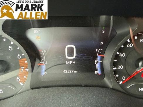 Used 2025 Jeep Compass Limited AWD/4WD image 8