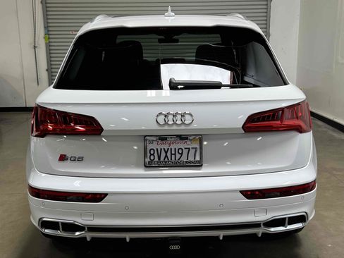 Used 2018 Audi SQ5 Prestige w/ Prestige Package image 53