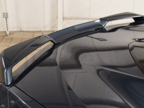 Used 2020 Chevrolet Corvette Stingray Preferred Cpe w/ 2LT Preferred Equipment Group image 23