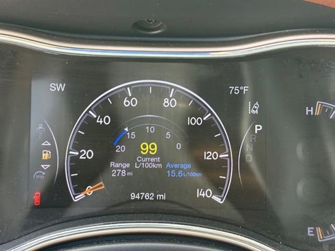 Used 2017 Jeep Grand Cherokee Summit w/ Platinum Series Group AWD/4WD image 30