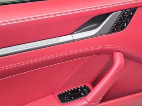 Certified 2020 Porsche 911 Carrera 4S image 38