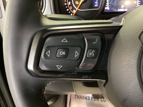 Used 2024 Jeep Gladiator Sport image 19