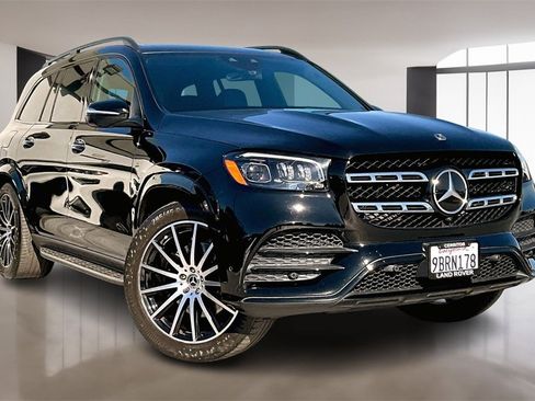 Used 2022 Mercedes-Benz GLS 450 4MATIC w/ AMG Line Exterior image 3