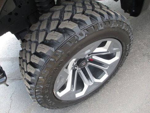 Used 2021 Ford F150 XLT w/ Equipment Group 302A High image 11