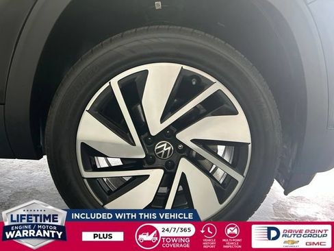 Used 2024 Volkswagen Atlas SE FWD image 11
