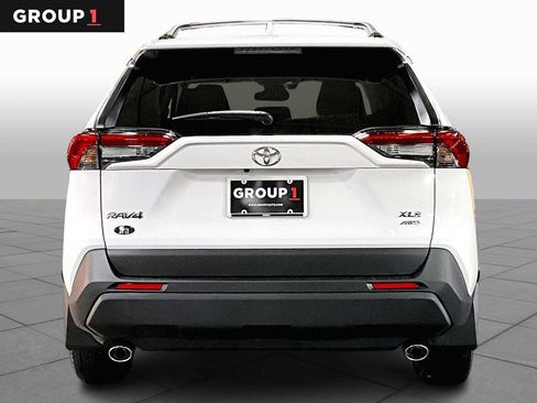 Certified 2025 Toyota RAV4 XLE image 4