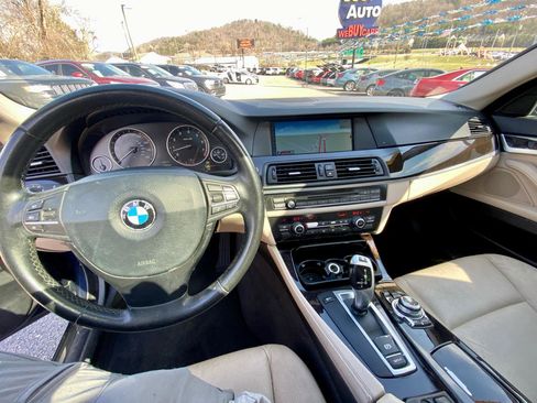 Used 2011 BMW 528i Sedan image 19