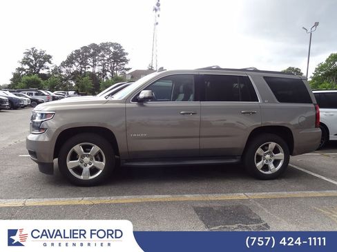 Used 2017 Chevrolet Tahoe LT AWD/4WD image 4