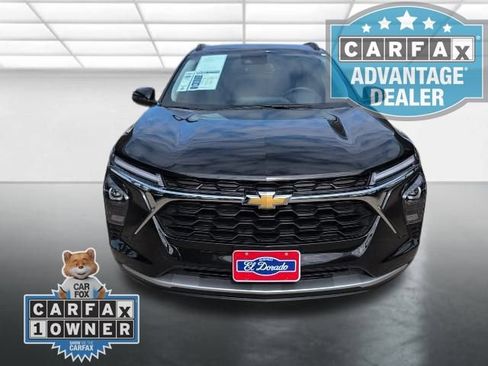 Used 2025 Chevrolet Trax LT w/ LT Convenience Package image 23