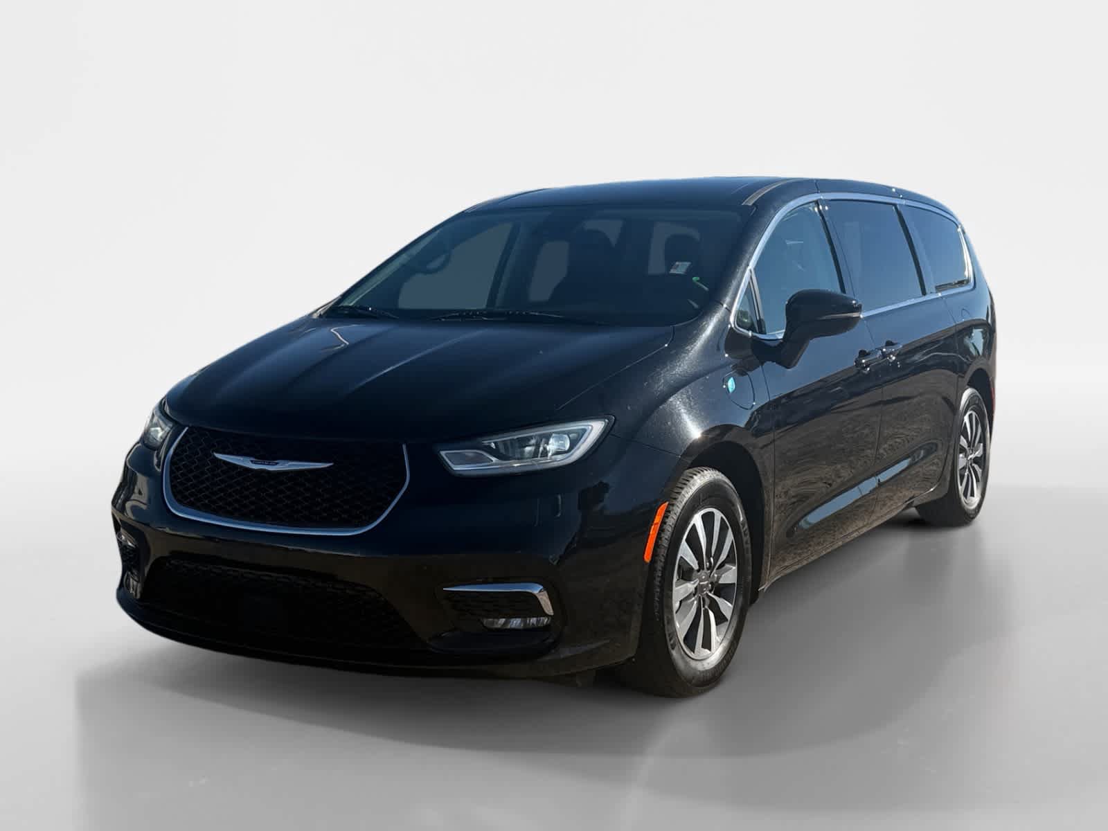Used 2024 Chrysler Pacifica Limited FWD 360° Tour