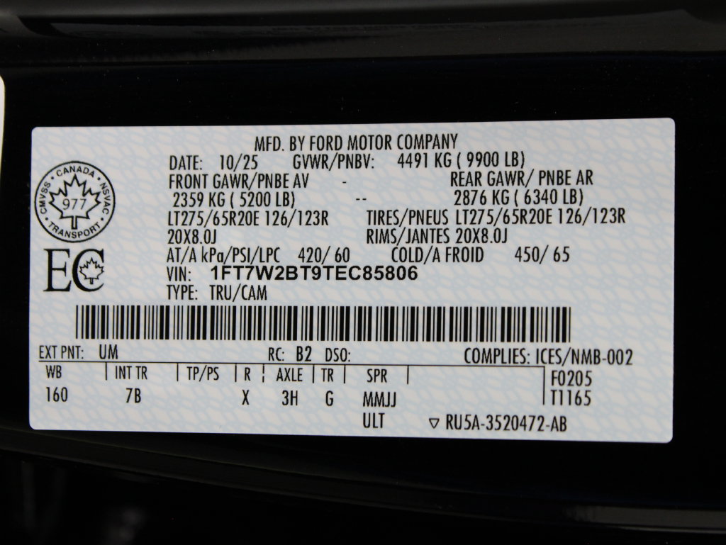 Used 2026 Ford F250 Platinum w/ FX4 Off-Road Package AWD/4WD image 84