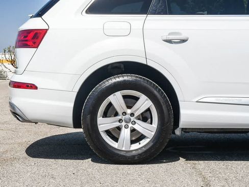 Used 2018 Audi Q7 2.0T Premium AWD/4WD image 10