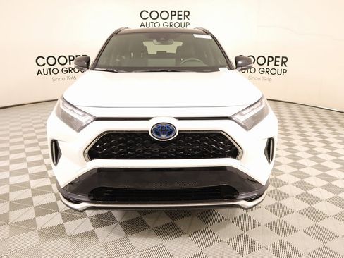 Used 2024 Toyota RAV4 XSE image 9