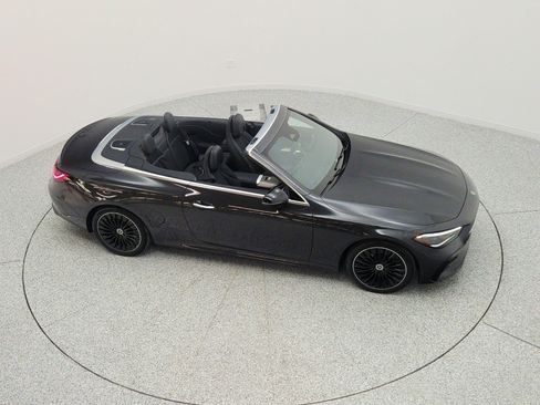 Certified 2024 Mercedes-Benz CLE 300 4MATIC Cabriolet image 25