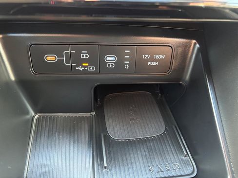 Used 2025 Hyundai Santa Cruz Limited image 23