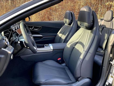 New 2026 Mercedes-Benz CLE 300 4MATIC Cabriolet image 9