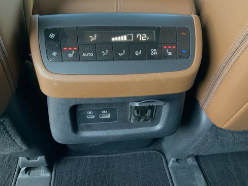 Used 2023 Nissan Pathfinder Platinum image 55
