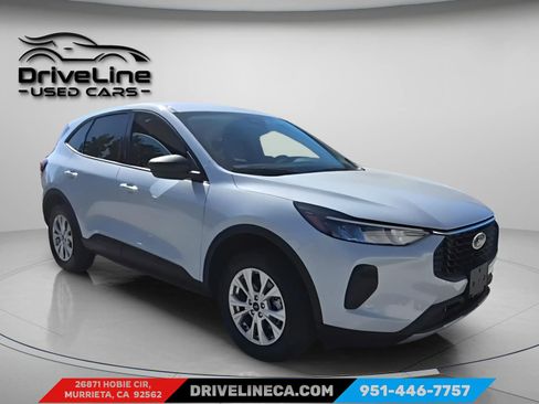 Used 2025 Ford Escape Active image 6