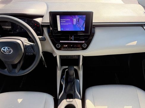 Certified 2024 Toyota Corolla Cross L AWD/4WD image 18