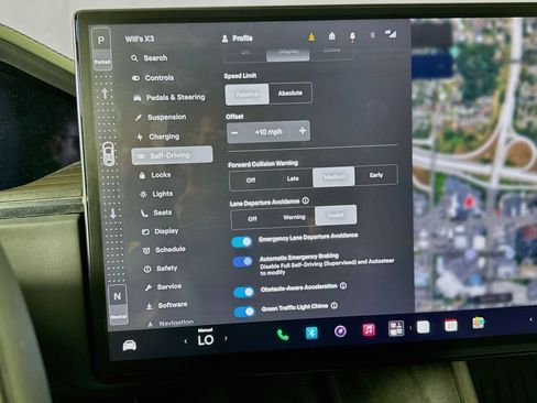 Used 2024 Tesla Model X AWD/4WD image 24