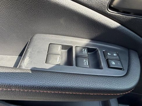 Used 2025 Honda Ridgeline TrailSport image 17
