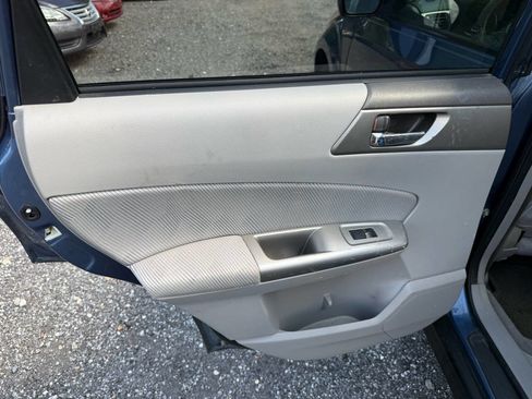 Used 2010 Subaru Forester 2.5X Premium w/ Popular Equipment Group 1A AWD/4WD image 16