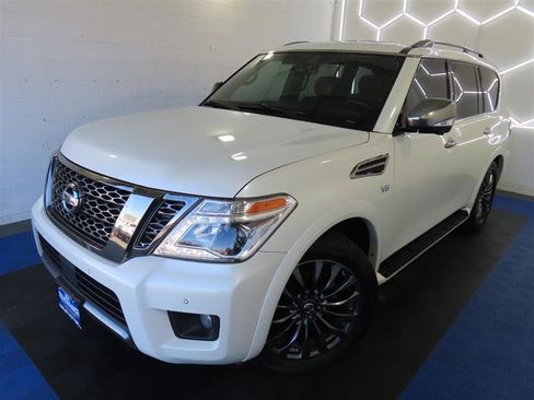 Used 2020 Nissan Armada Platinum w/ Platinum Reserve Package image 4
