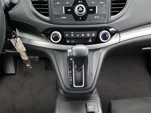 Used 2016 Honda CR-V LX image 9