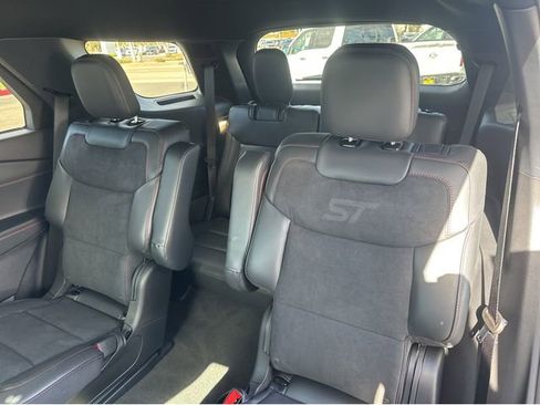 New 2026 Ford Explorer ST image 14