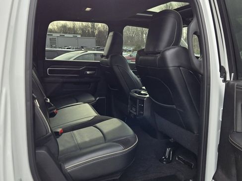 Used 2024 RAM 2500 Laramie w/ Night Edition image 26