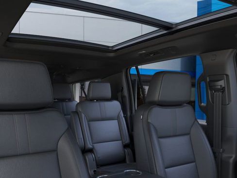 New 2026 Chevrolet Suburban RST image 24