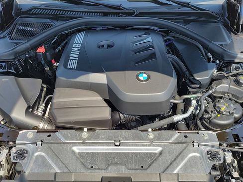 Used 2025 BMW 330i Sedan w/ Convenience Package RWD image 33
