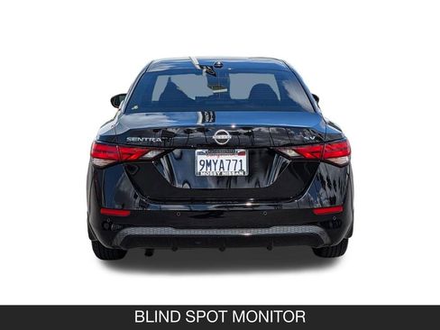 Used 2024 Nissan Sentra SV FWD image 9