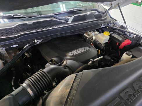 Used 2021 RAM 2500 Tradesman AWD/4WD image 38