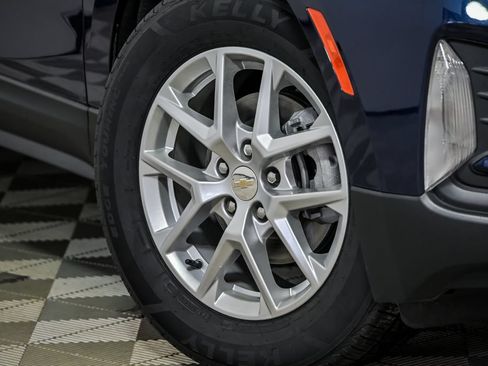 Used 2022 Chevrolet Equinox LT AWD/4WD image 3