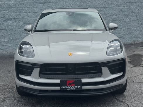 Used 2023 Porsche Macan AWD/4WD image 5