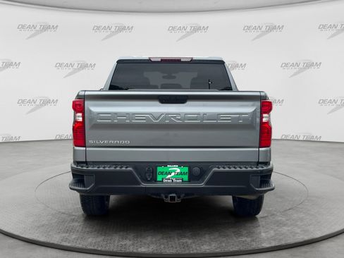 Used 2021 Chevrolet Silverado 1500 W/T w/ WT Value Package AWD/4WD image 7