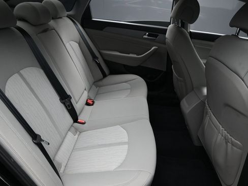 Used 2016 Hyundai Sonata SE image 30