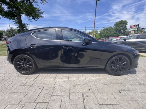 Used 2023 MAZDA MAZDA3 s FWD image 15