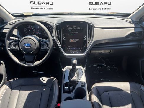 Used 2025 Subaru Crosstrek 2.5i Limited w/ Crosstrek Mirror Package AWD/4WD image 12
